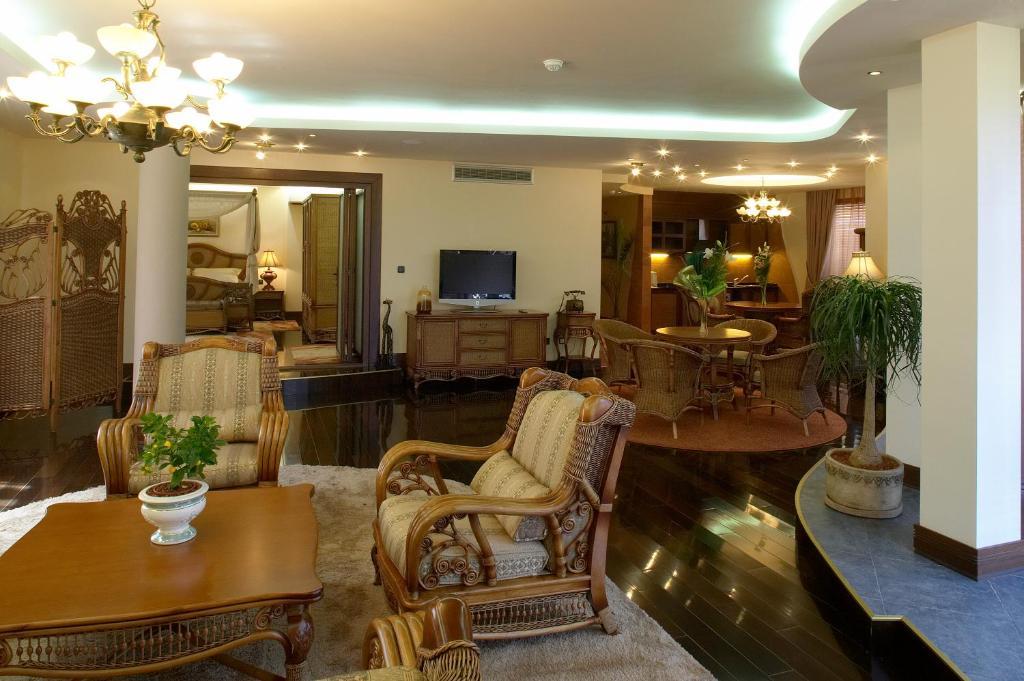 парк зелена европа Хотел 4*