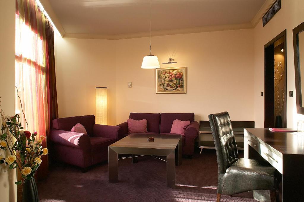 Park Europe Hotel 4*
